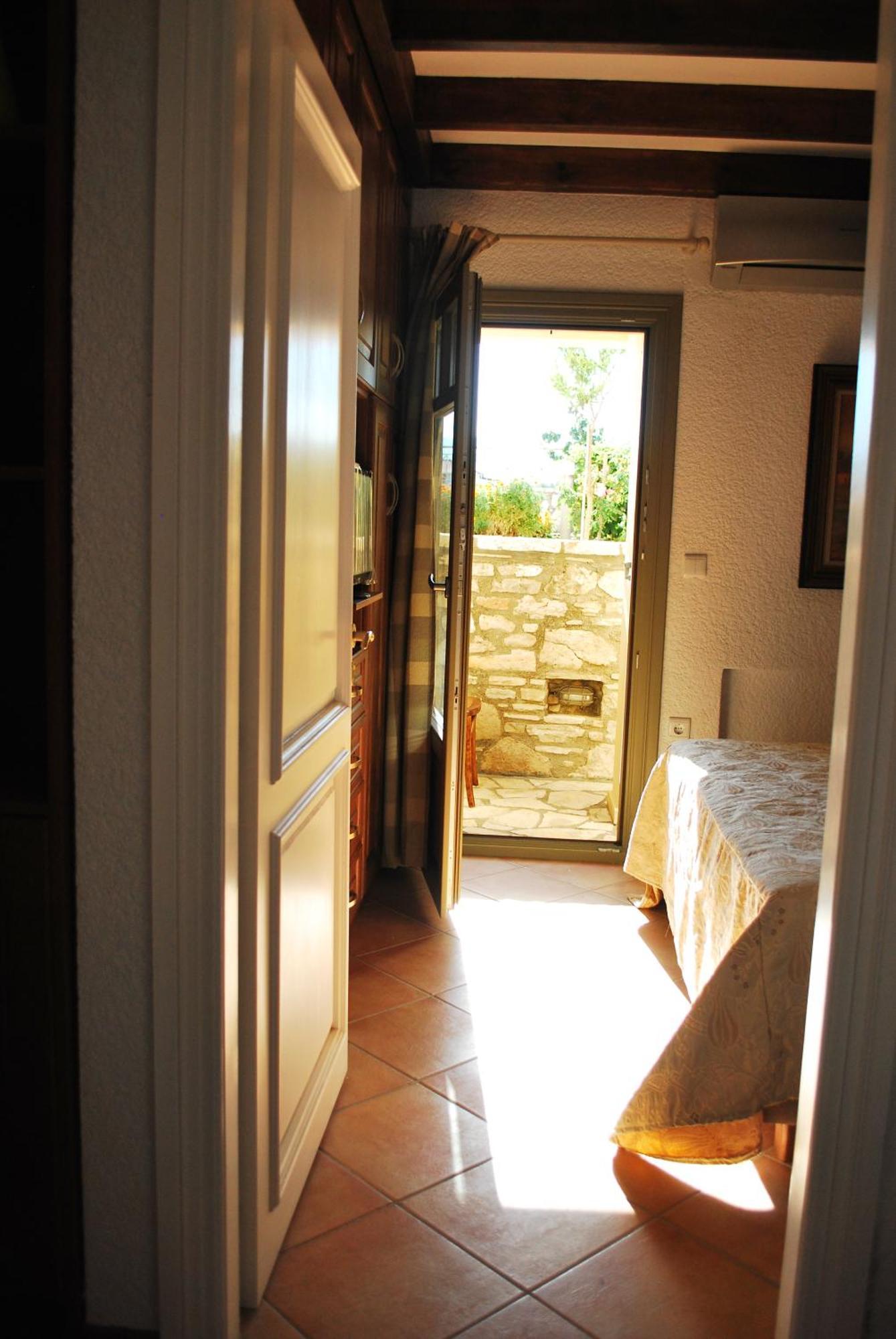 Elaia Villas Pythagoreio  Bilik gambar